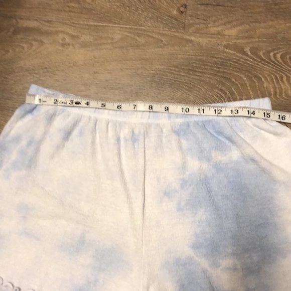 Brand 🆕😍💖😍 BILLABONG shorts - Picture 9 of 9